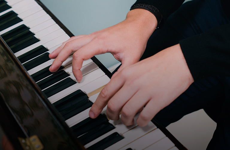 Апрельская неоклассика и лиричный хип-хоп от владимирских музыкантов