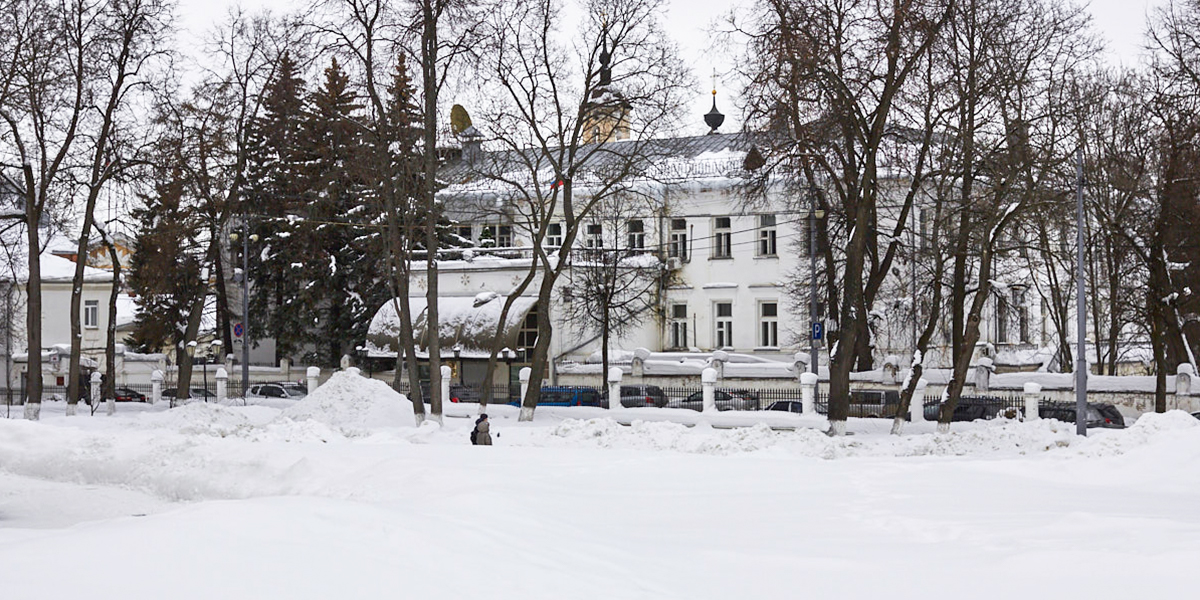 Кому принадлежало наилучшее место во Владимире с самым красивым городским видом