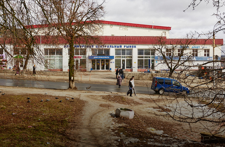 Благоустройство Центрального рынка. Реновация основного торгового павильона на Батурина практически закончена