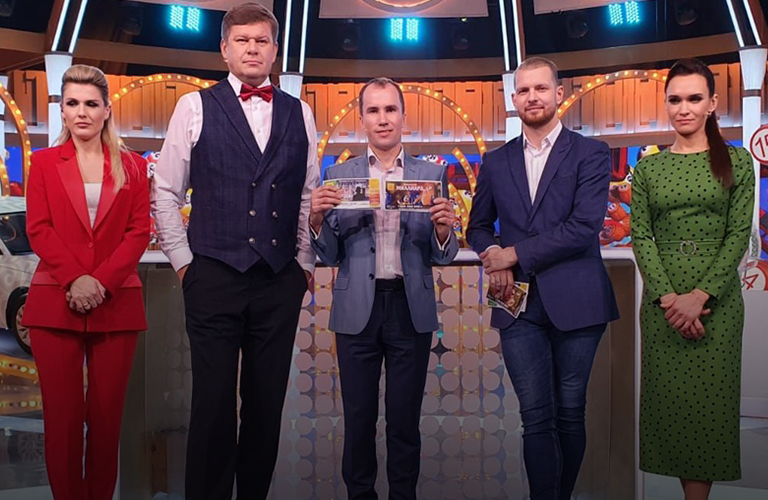 Владимирский биатлонист снялся в программе Дмитрия Губерниева в непривычной для себя роли