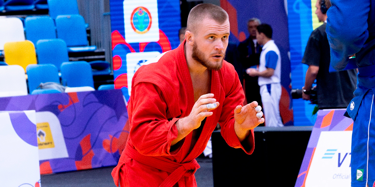 6:0 в финале! Золотая медаль чемпионата Европы по самбо вновь досталась владимирцу Антону Коновалову