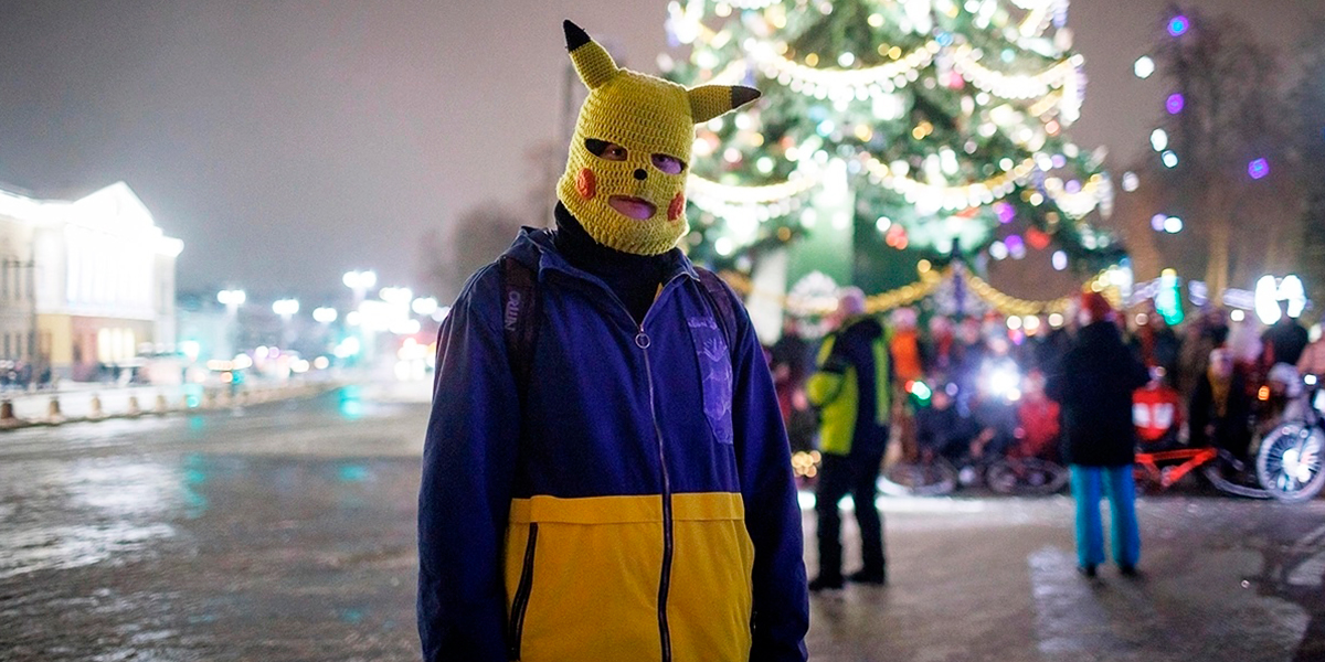 В новый год на колесах! Велосипедисты областного центра устроили заезд в колпаках