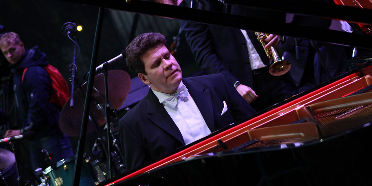 Фестиваль «Alma mater»: Владимирские музыканты получили стипендии от Дениса Мацуева