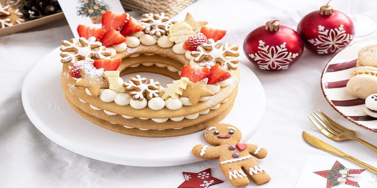 Медовик со вкусом детства и пряники для поднятия настроения. Обзор новогодних сладостей