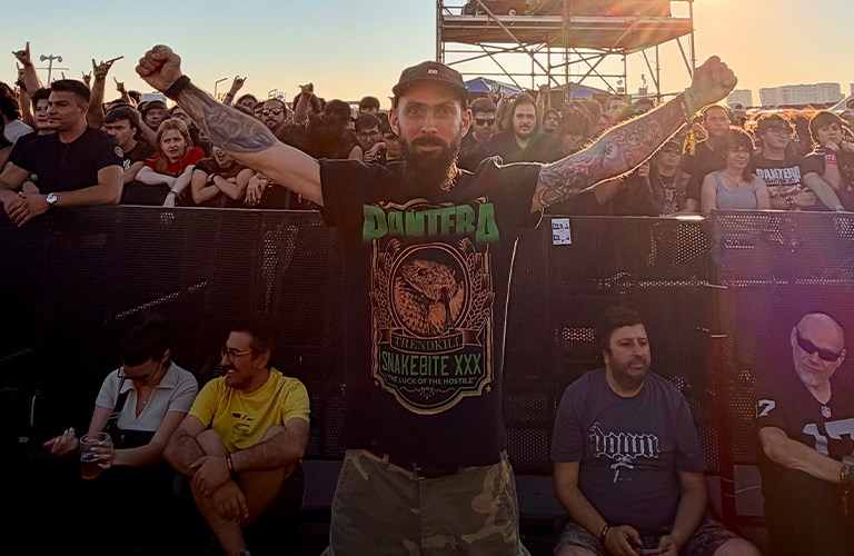 В Стамбул за легендами рока – владимирский музыкант вживую услышал Pantera и The Offspring