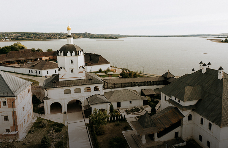 Тур выходного дня по остров-граду Свияжск под Казанью