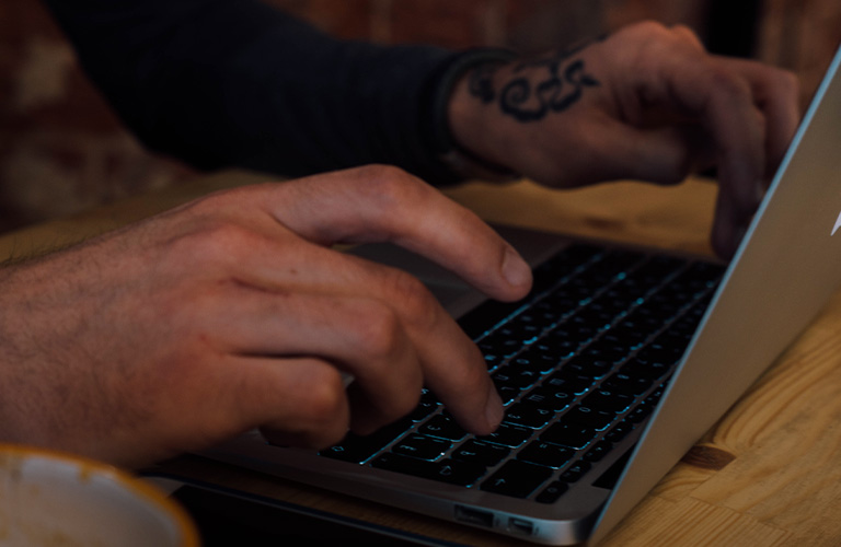 «Сомнения Роберта Фаррела»: Владимирский бизнесмен о своем психологическом романе