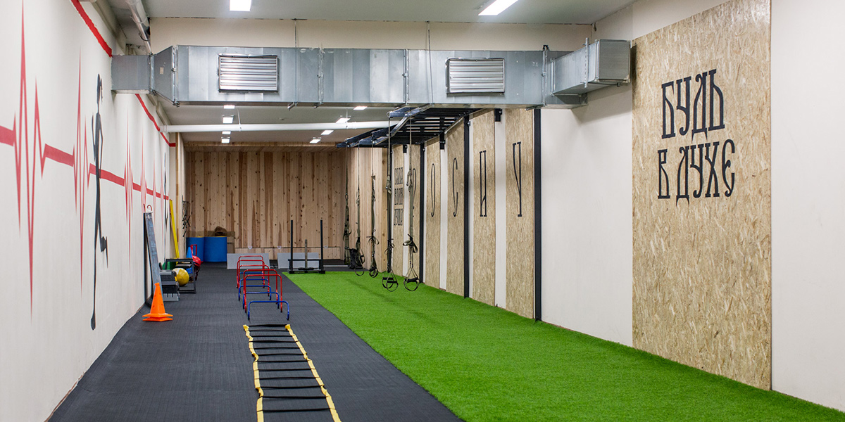 Семейный спорт в «Росиче»: маме вог, папе тренажеры, ребенку тхэквондо