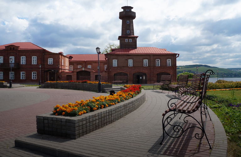 Башни, видевшие огонь и время. Примечательные пожарные каланчи в архиве владимирского архитектора