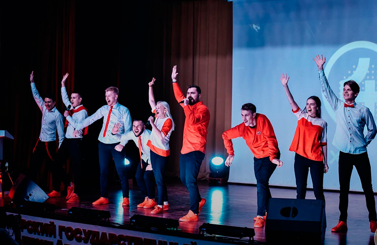 Начиналось все со «Студвесны»: владимирские артисты вспоминают свои первые выступления