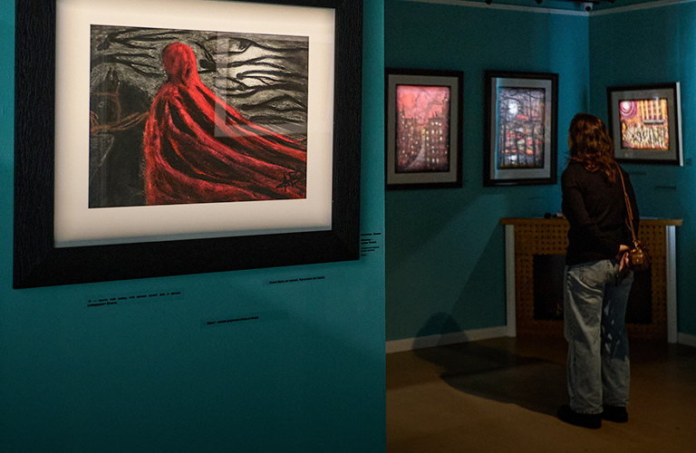 Визуальный диалог двух художников о романе «Мастер и Маргарита» на выставке во Владимире