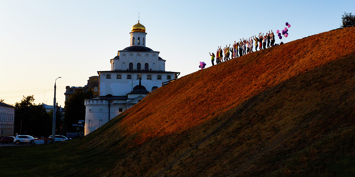 Владимирская область вошла в топ-20 мест для летнего отдыха и попала на открытки Почты России