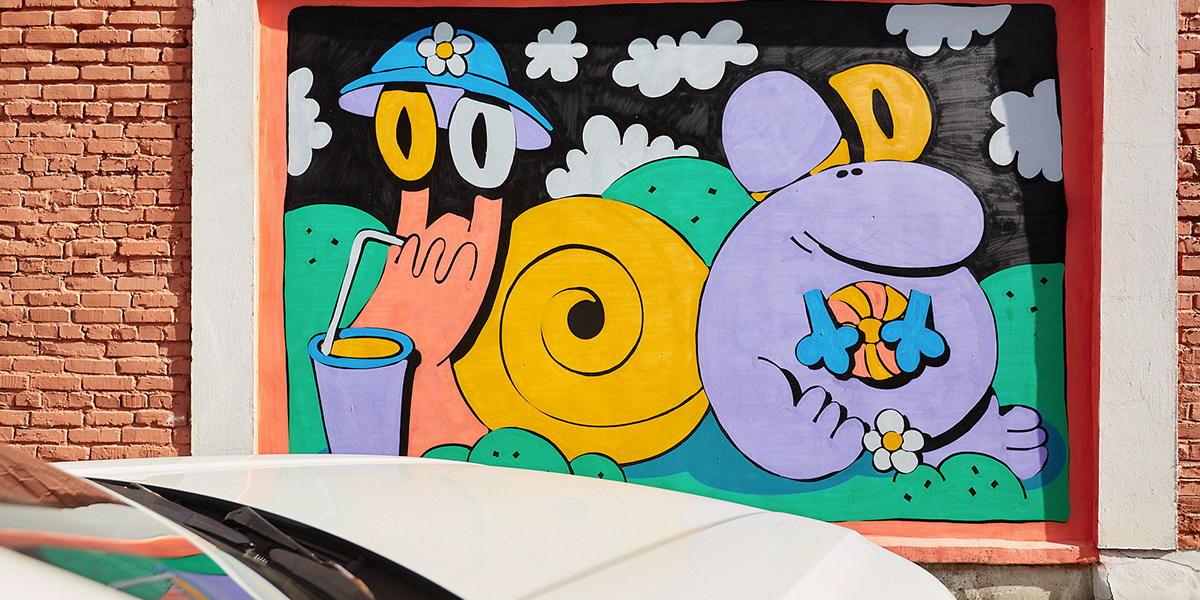 Зимородок, веселый дуэт и Большое Гнездо: новый стрит-арт во Владимире