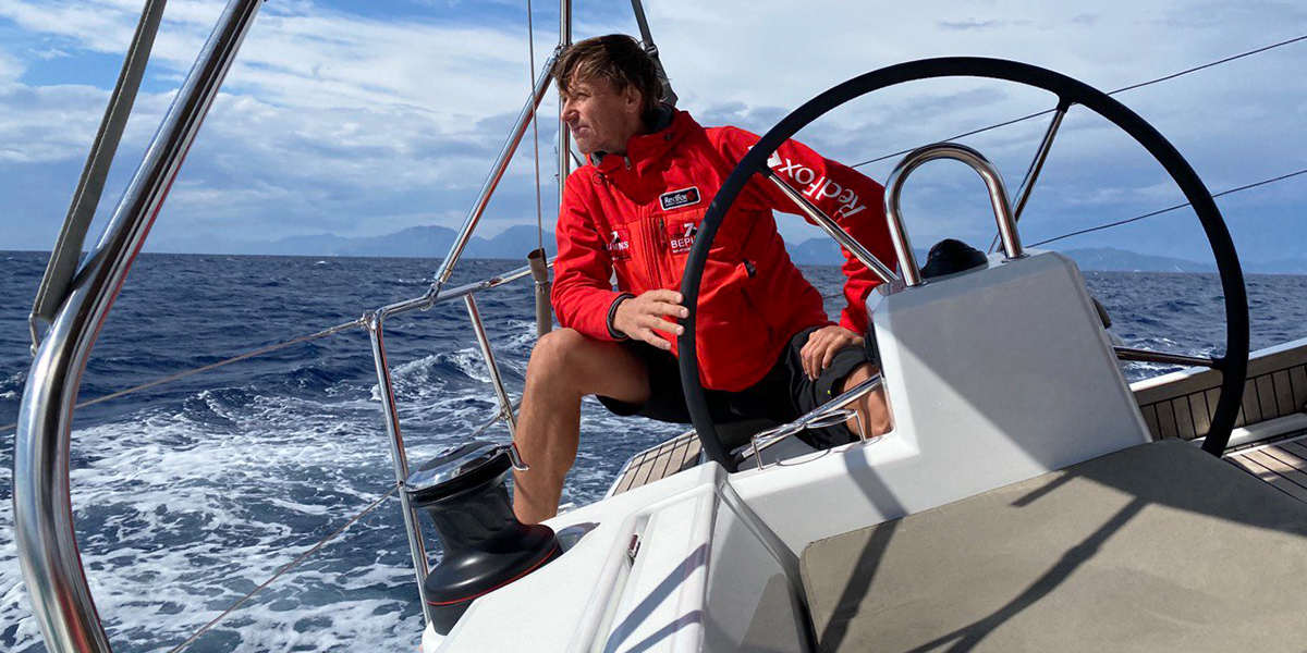 На велосипеде, яхте и не только! Ковровский покоритель высочайших вершин мира стал кругосветным вояджером