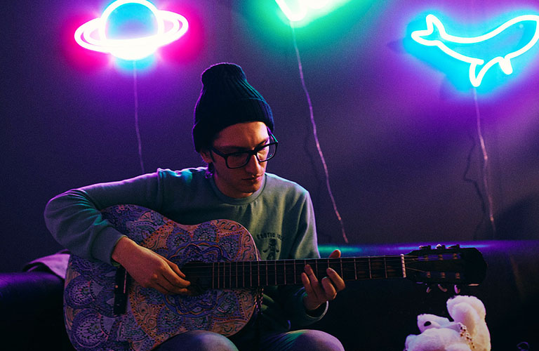 Youtube-институт продвижения искусства от «Коня Тарковского» из Владимира