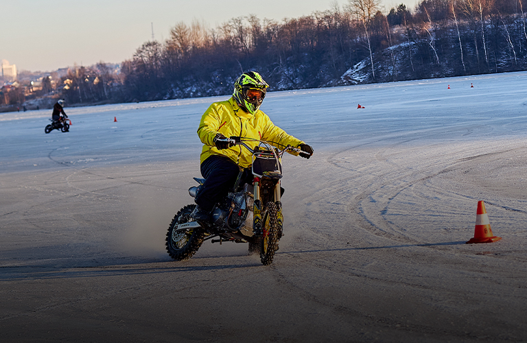 Зимний дрифт, или Адреналиновые заезды по льду владимирских водоемов