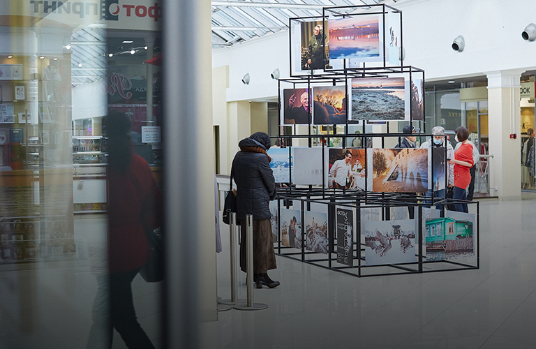 Фотоистория региона в 48 кадрах. Первая выставка Владимира Чучадеева