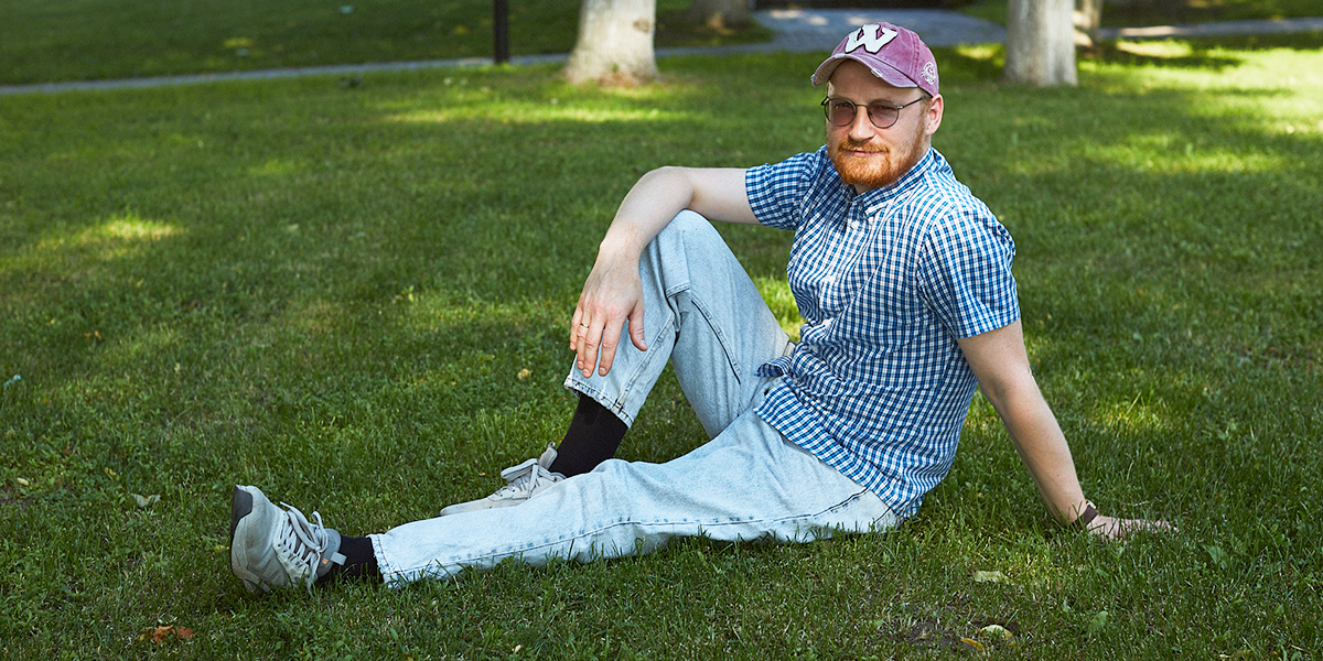 Режиссер областного театра драмы Владимир Кузнецов о ночевках на вокзале, флирте с актрисами и зависти коллег