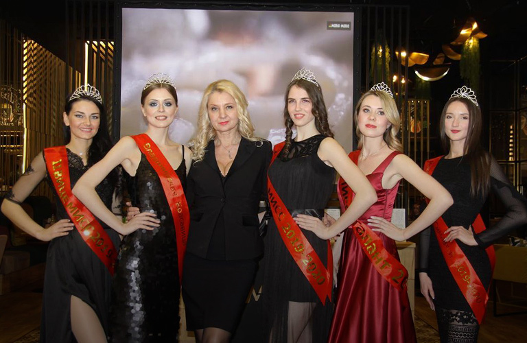 Владимирские красавицы о коронации, будущем и хейтерах