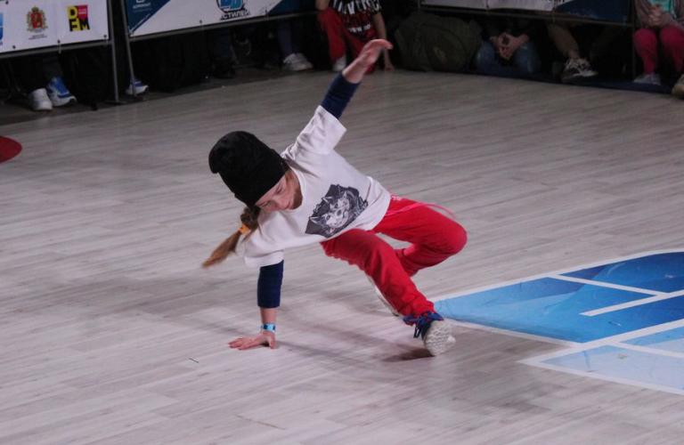 Танец, помноженный на спорт. Международный фестиваль брейк-данса во Владимире