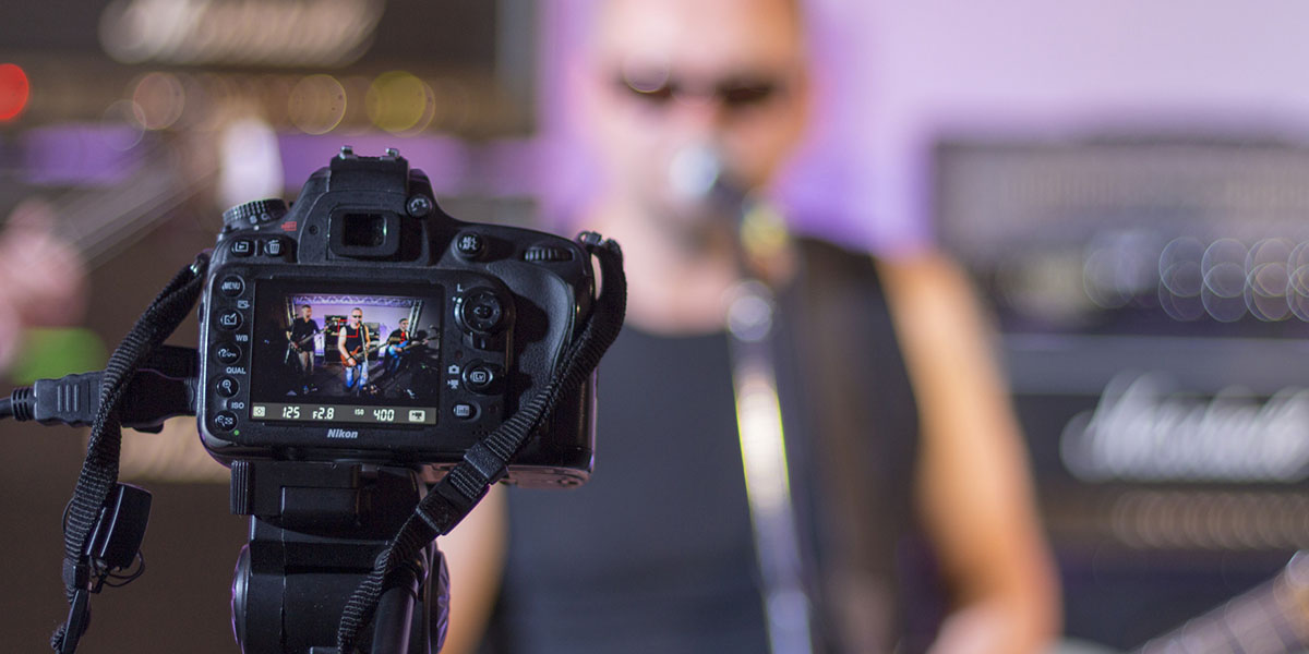 Музыкальная онлайн-гостиная владимирских ютуберов: от участников «Голоса» до ска-панков