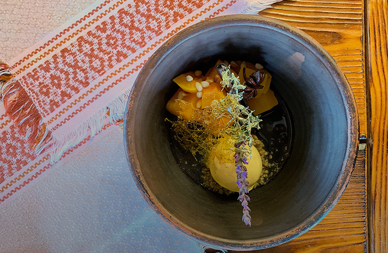 Как интересно обыграть сезонные фрукты и овощи – рассказывает Иван Бородин