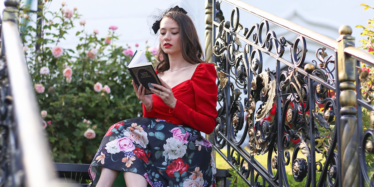 От розария в центре до поля с люпинами: благоухающие декорации для фотосессий во Владимире и рядом с ним