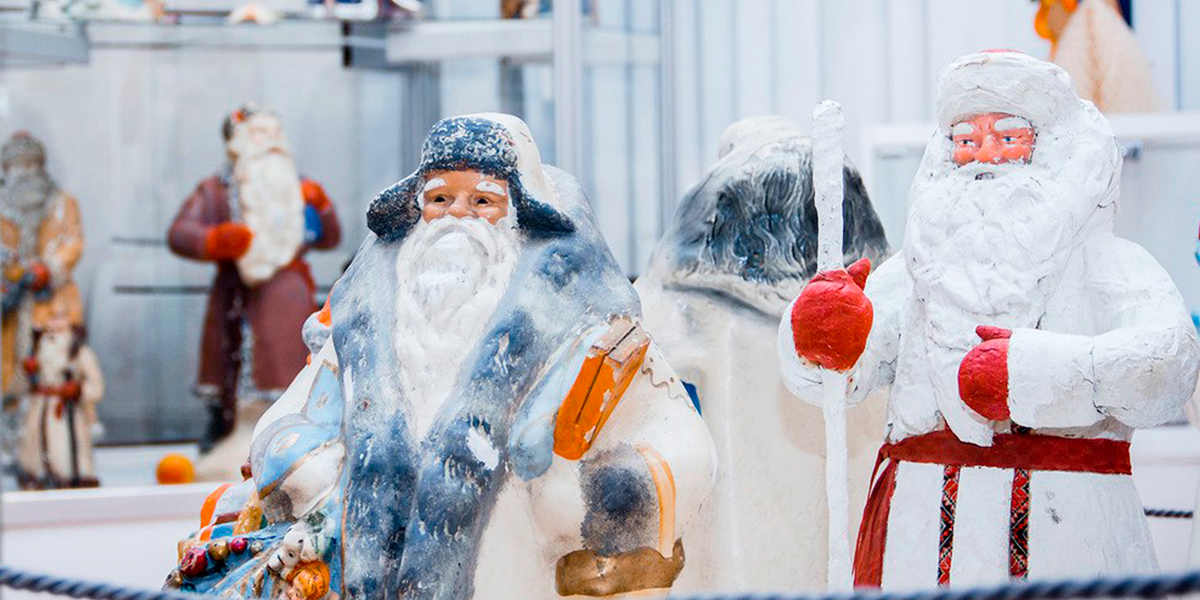 Житель Коврова собрал коллекцию из трехсот советских Дедов Морозов