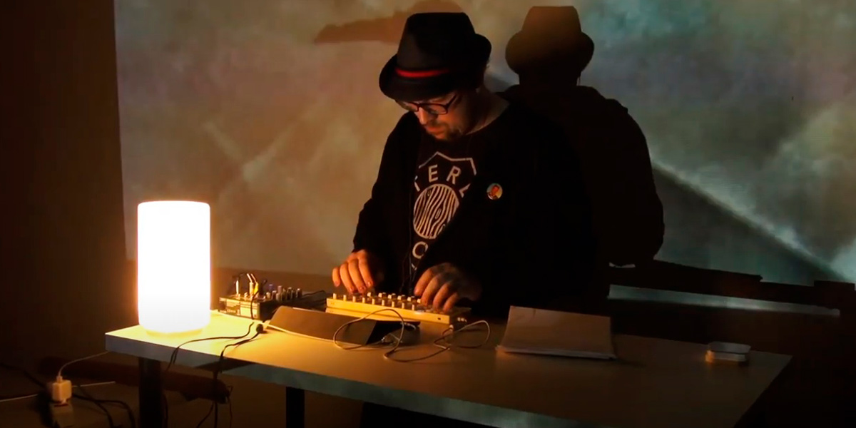 Как звучит сон? Владимирец превратил энцефалограмму неизвестного японца в музыку