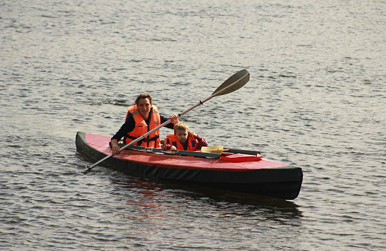 Сельский антистресс с арт-объектами из сена и концертами на свежем воздухе