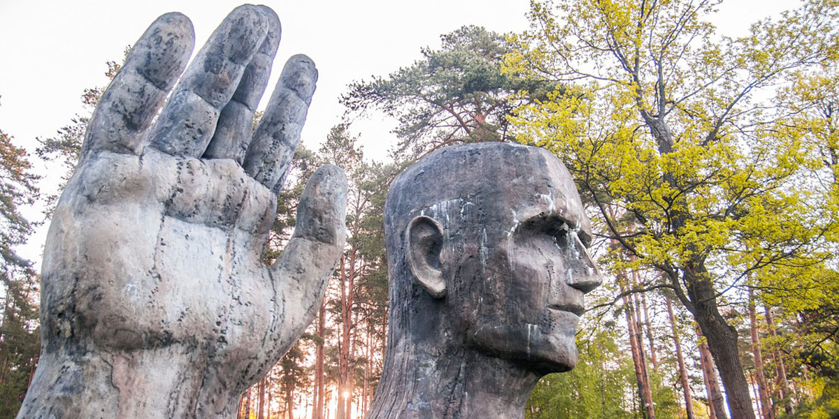 Парковки убирают, музей закрывают. Куда податься туристам?