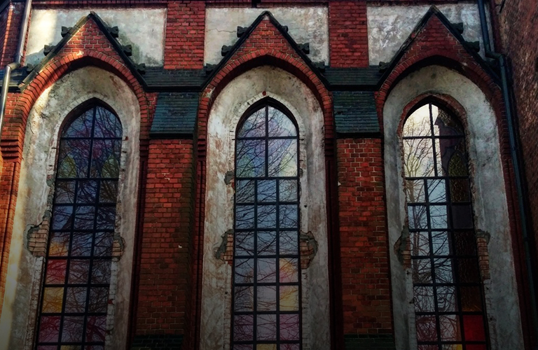 «Кадры из фильмов, которых нет». Архитектурные различия Владимира и Калининграда