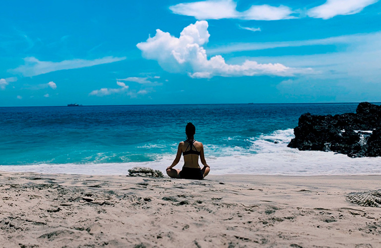 Советы владимирского йога: как дома без травм познать дзен