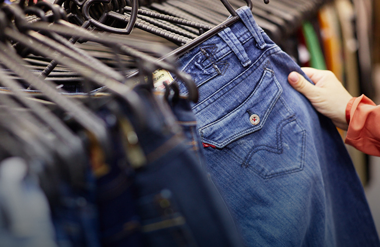 Бесплатный шопинг: на одной из главных улиц Владимира открылся Центр выдачи вещей