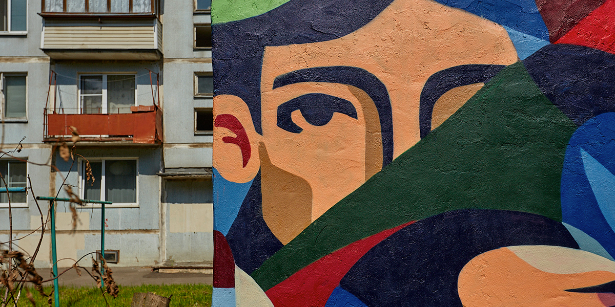 «Цветы жизни», арт из тысяч точек и чешуйчатый кот — новые муралы во Владимире