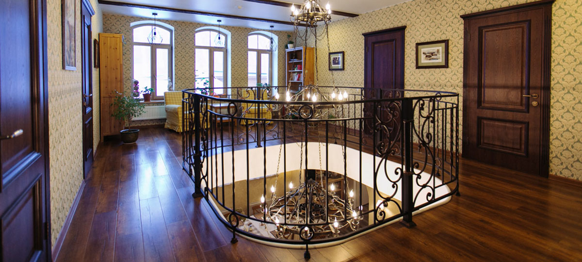 Переехала из Москвы в Суздаль, чтобы жить в доме, с которым все фотографируются