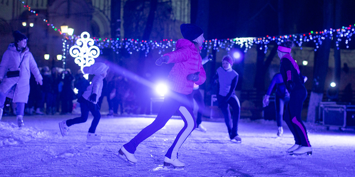 Долгожданное открытие катка в парке Пушкина состоялось!