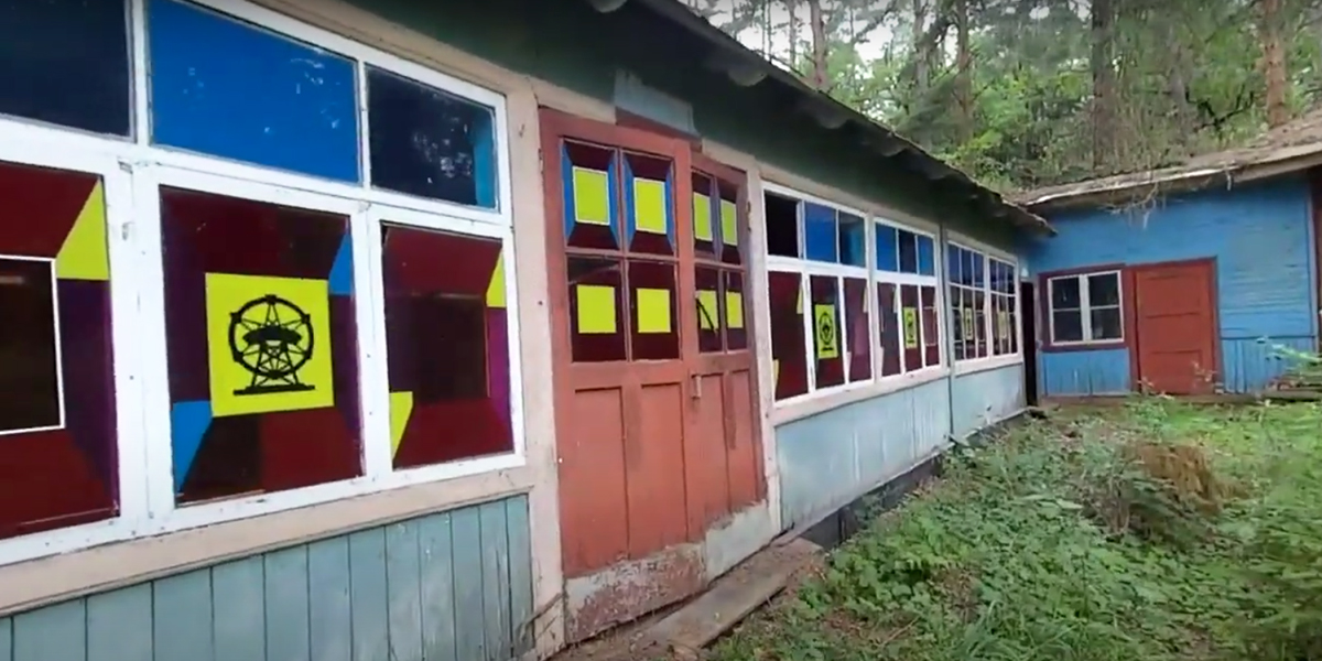 «Пищеблок» по-владимирски: как выглядит заброшенный пионерлагерь «Чайка»?