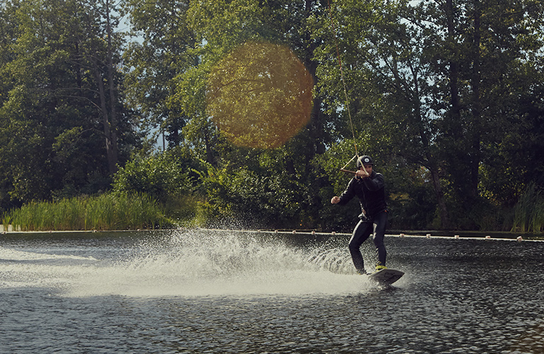 Новая локация для экстремального отдыха: вейк-парк с большими амбициями