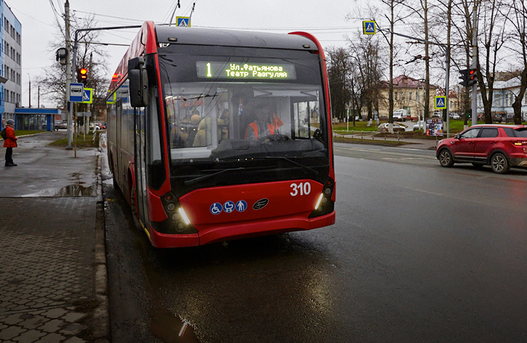 Сразу десять троллейбусов на автономном ходу пополнят автопарк областного центра