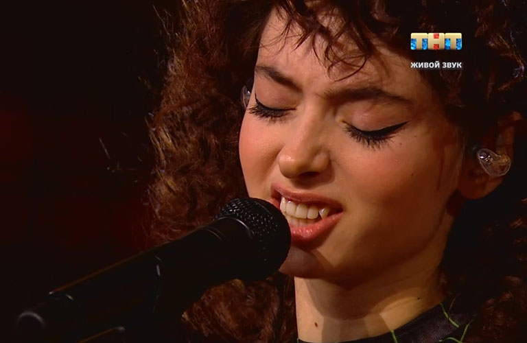 Тимати пропустил владимирскую певицу в следующий этап шоу «Песни»