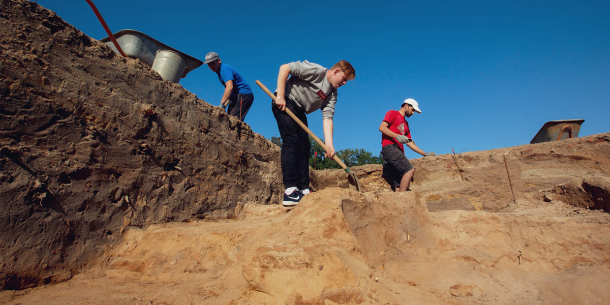 Клады, стоянки, руины. Что искали и находили археологи во Владимире?