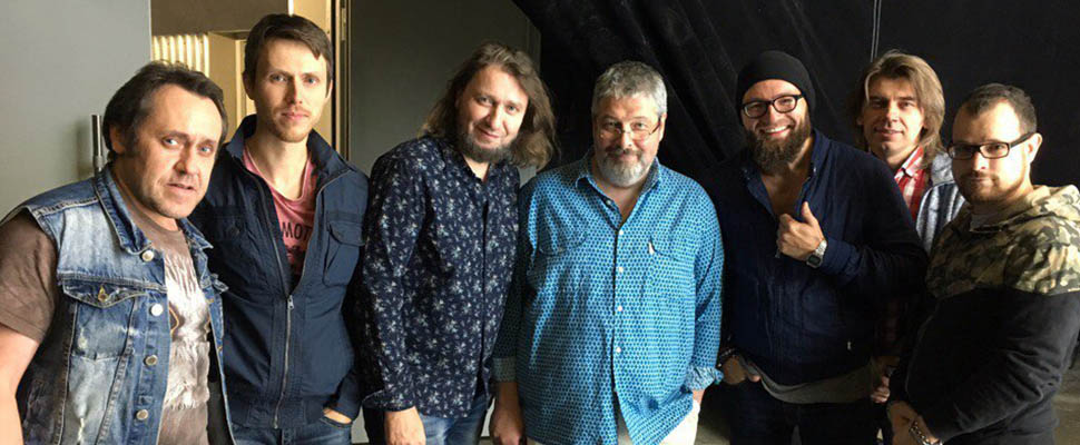 “Рекорд Оркестр” спели “Без трусов” на “100 к одному”