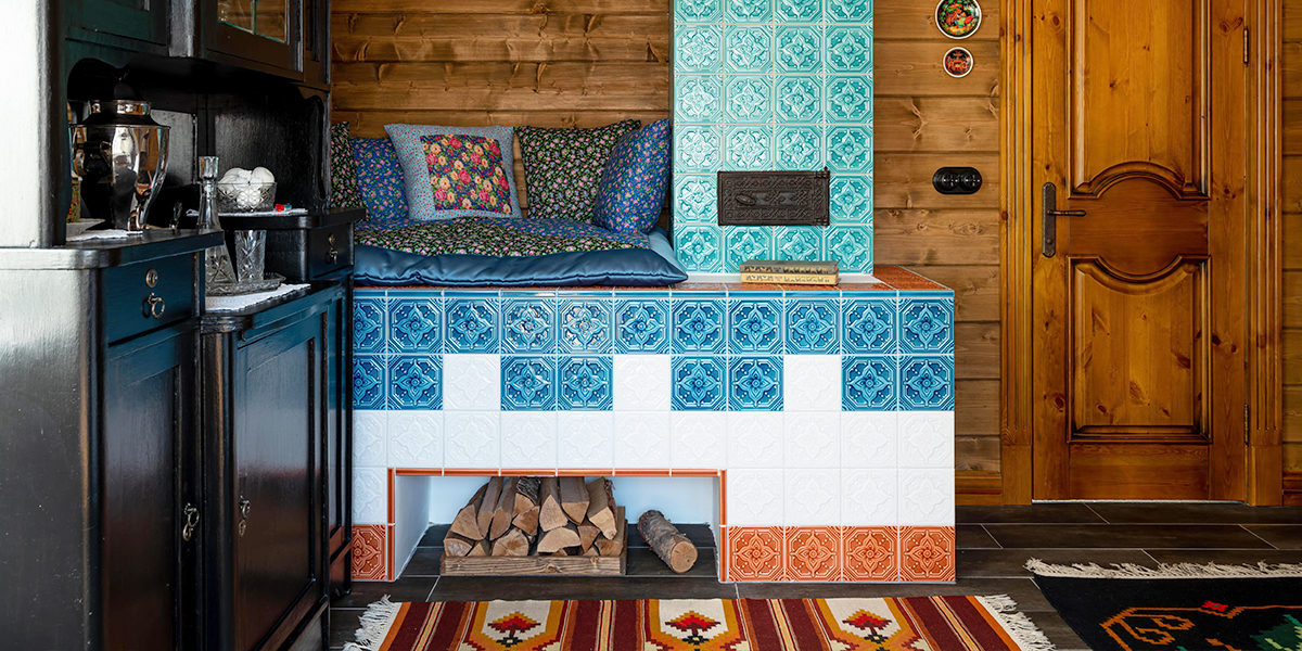 Здесь русский дух! Суздальские усадьбы с изразцовыми печами и дизайнерской мебелью