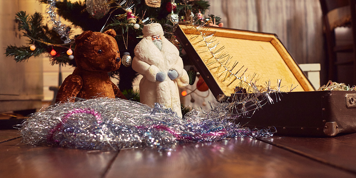 Жительница Владимира обнаружила на чердаке купленного дома коллекцию раритетных игрушек