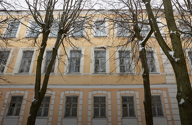 Офицерские курсы на месте женского монастыря, или Причудливая история бывшей обители