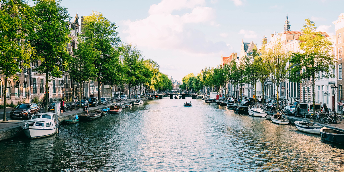 Владимирская ведущая Карина Васильева о неожиданной изоляции в Амстердаме