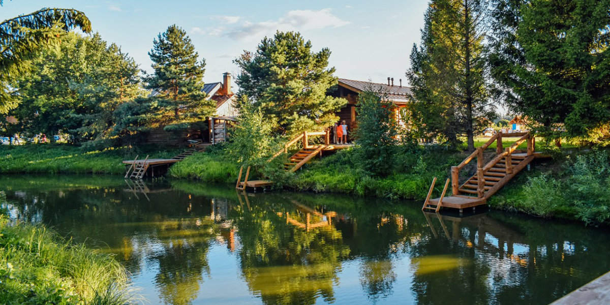 20 лет, 20 бань, 20 тысяч улыбок: экоотель «Горячие ключи» отметил юбилей