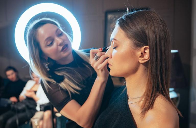 Культовая косметика вeauty-революционера Кевина Окойна покоряет Владимир