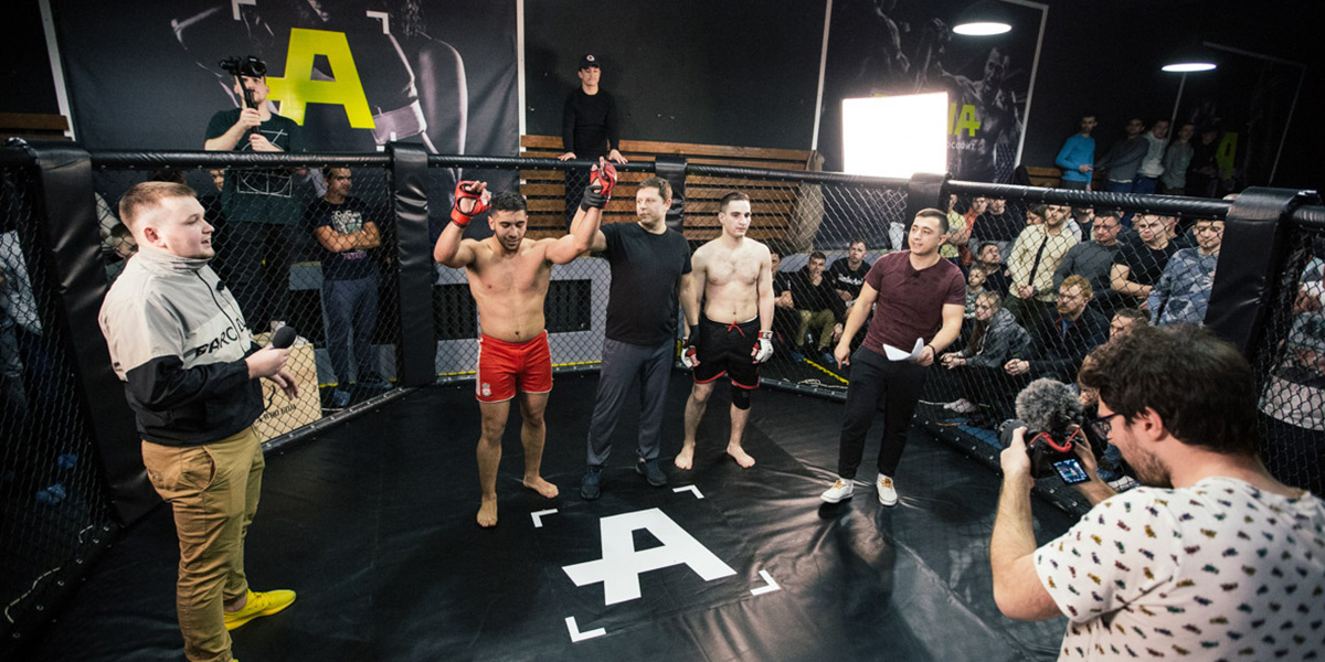 Клетка, бойцы, начали: новый ММА-проект владимирских ютуберов
